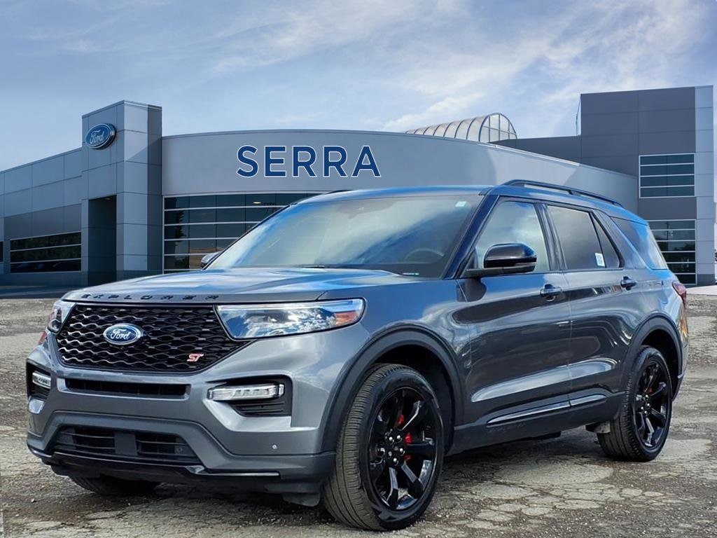 2023 Ford Explorer ST's photo
