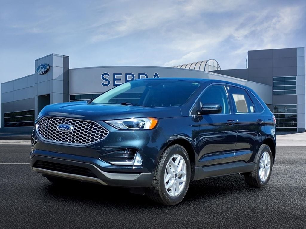 2023 Ford Edge