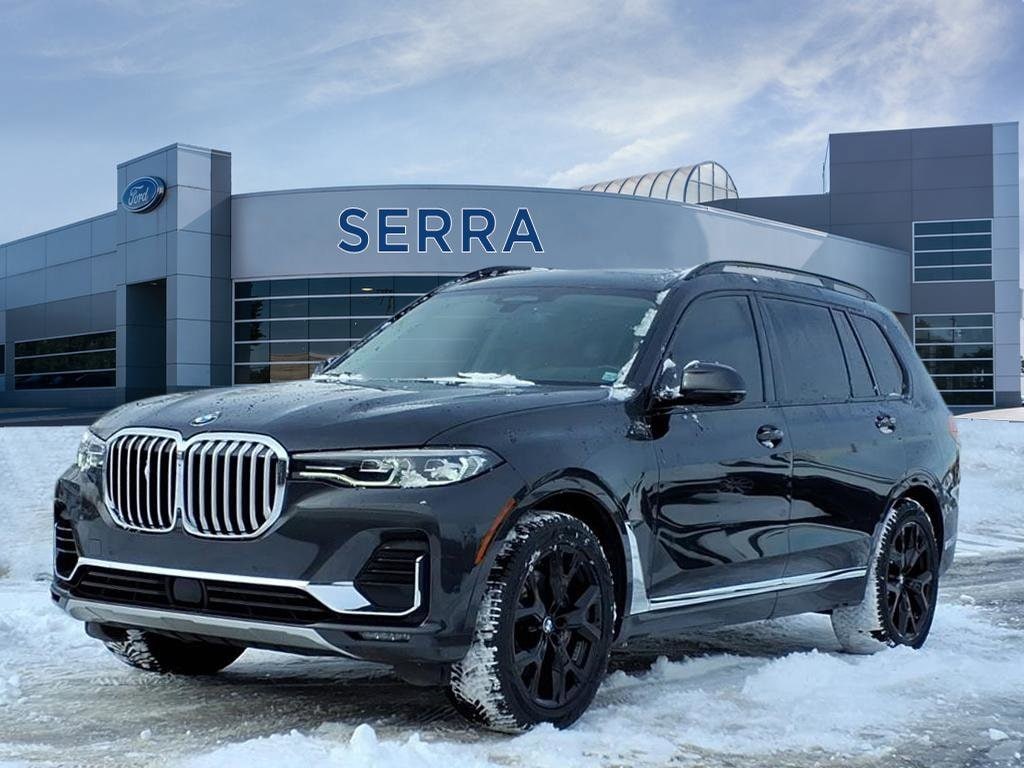 2021 BMW X7 40i