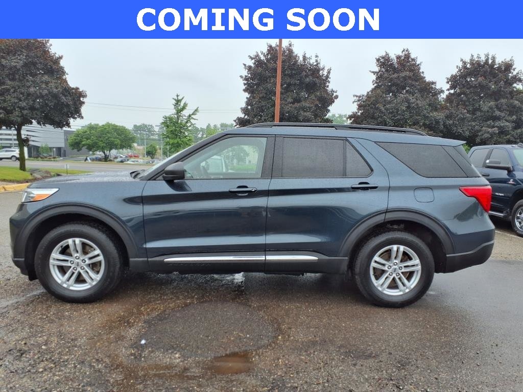 Used 2023 Ford Explorer XLT with VIN 1FMSK8DH9PGB00452 for sale in Farmington, MI
