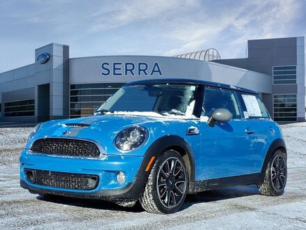 2013 MINI Hardtop Base Hatchback