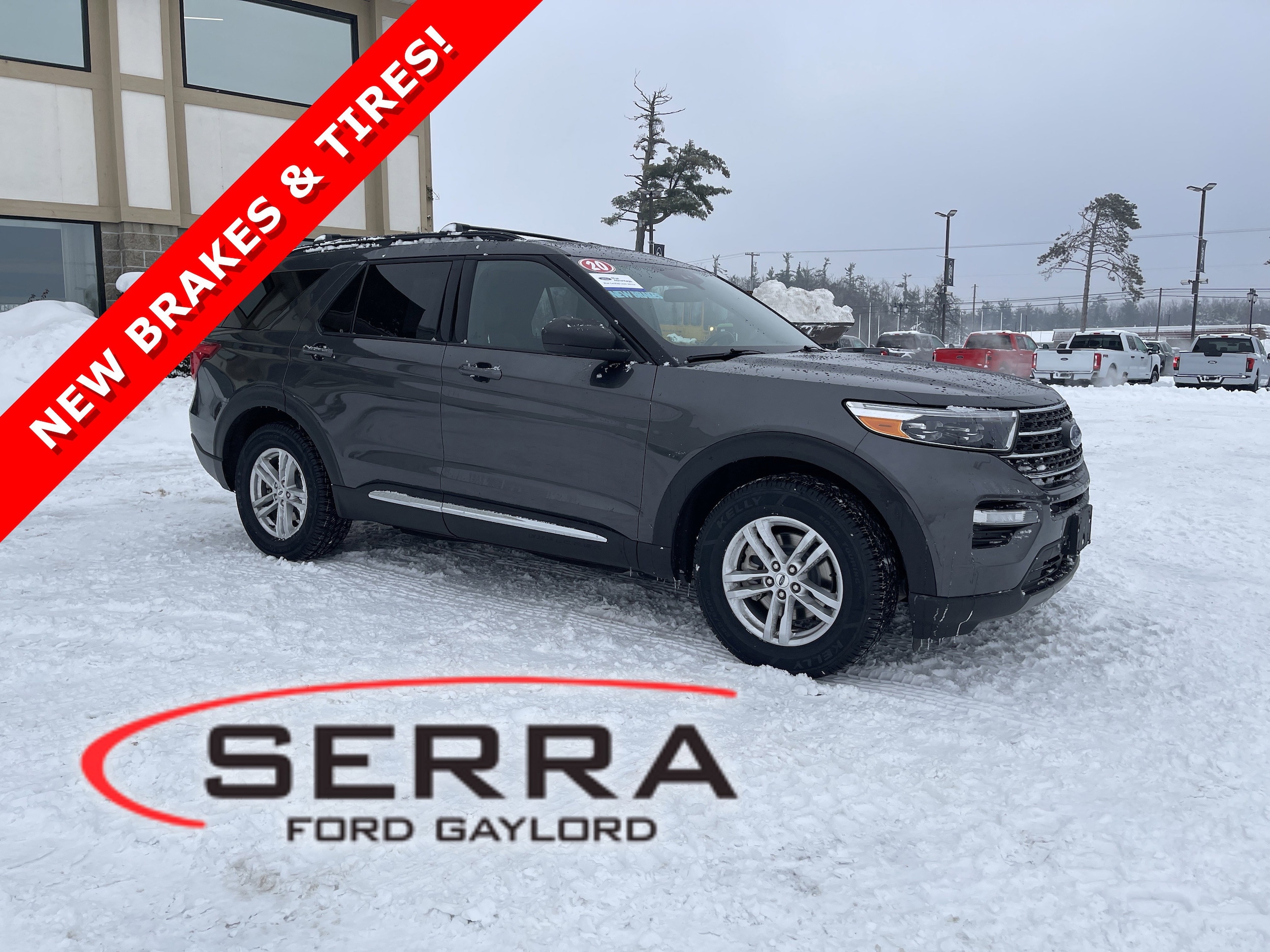 2020 Ford Explorer XLT's photo