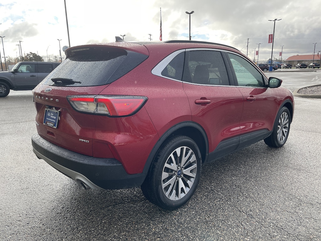 Certified 2022 Ford Escape Titanium Titanium AWD