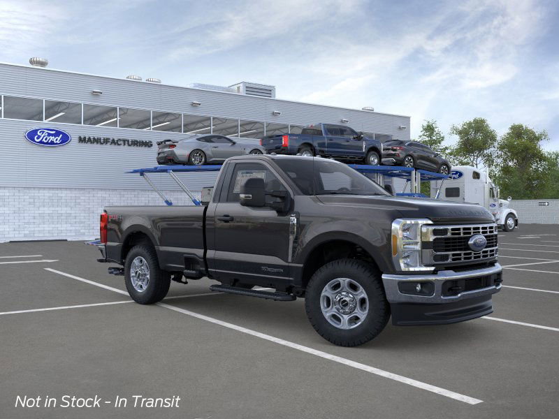 2026 Ford F-350 XLT photo 4