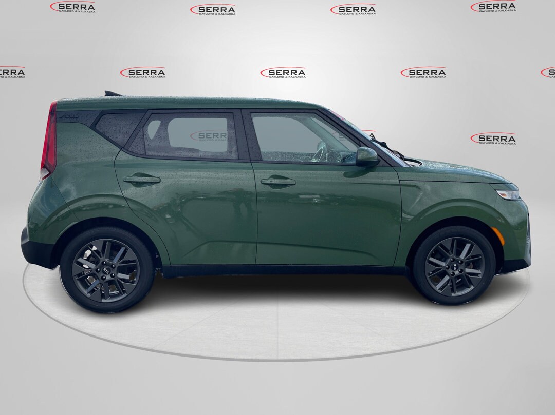 2021 Kia Soul EX photo 3