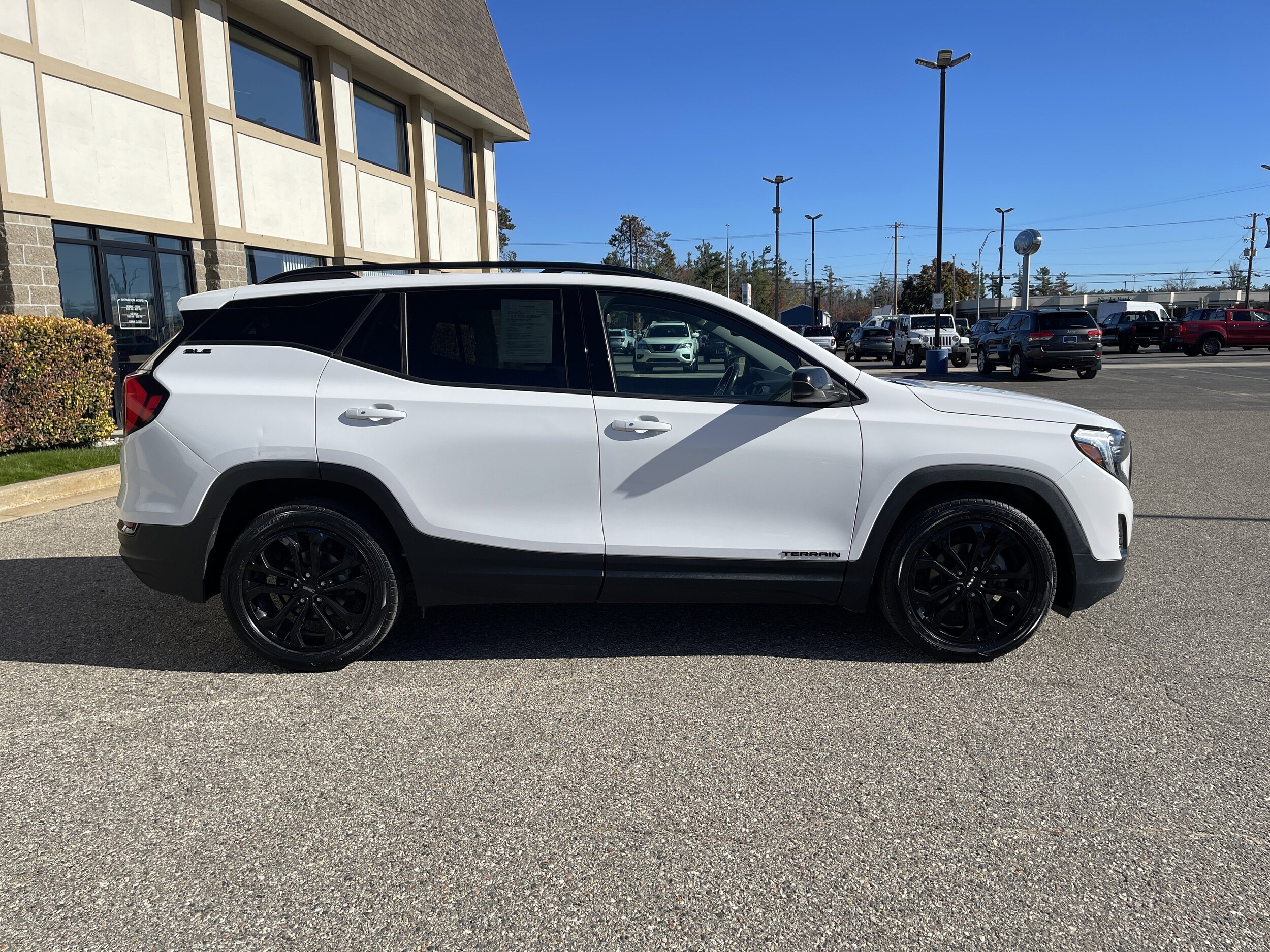 2020 Gmc Terrain SLE photo 2