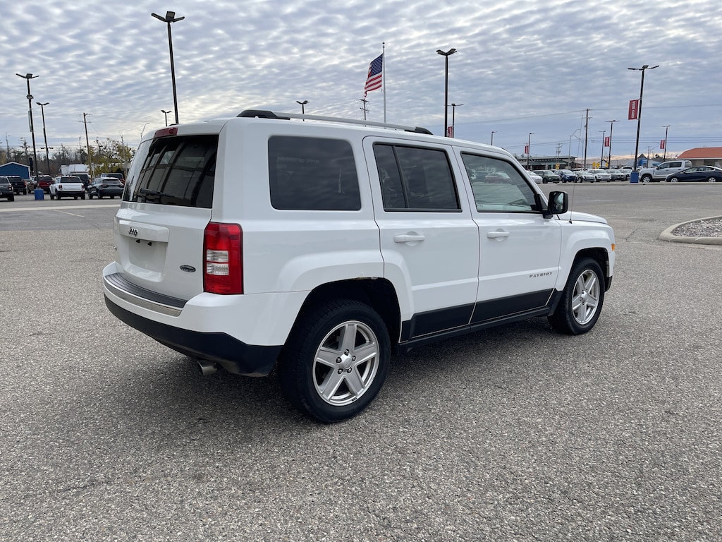 Used 2016 Jeep Patriot HIGH ALTITUDE