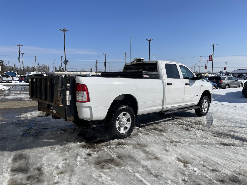 2020 Ram 2500 Tradesman photo 3