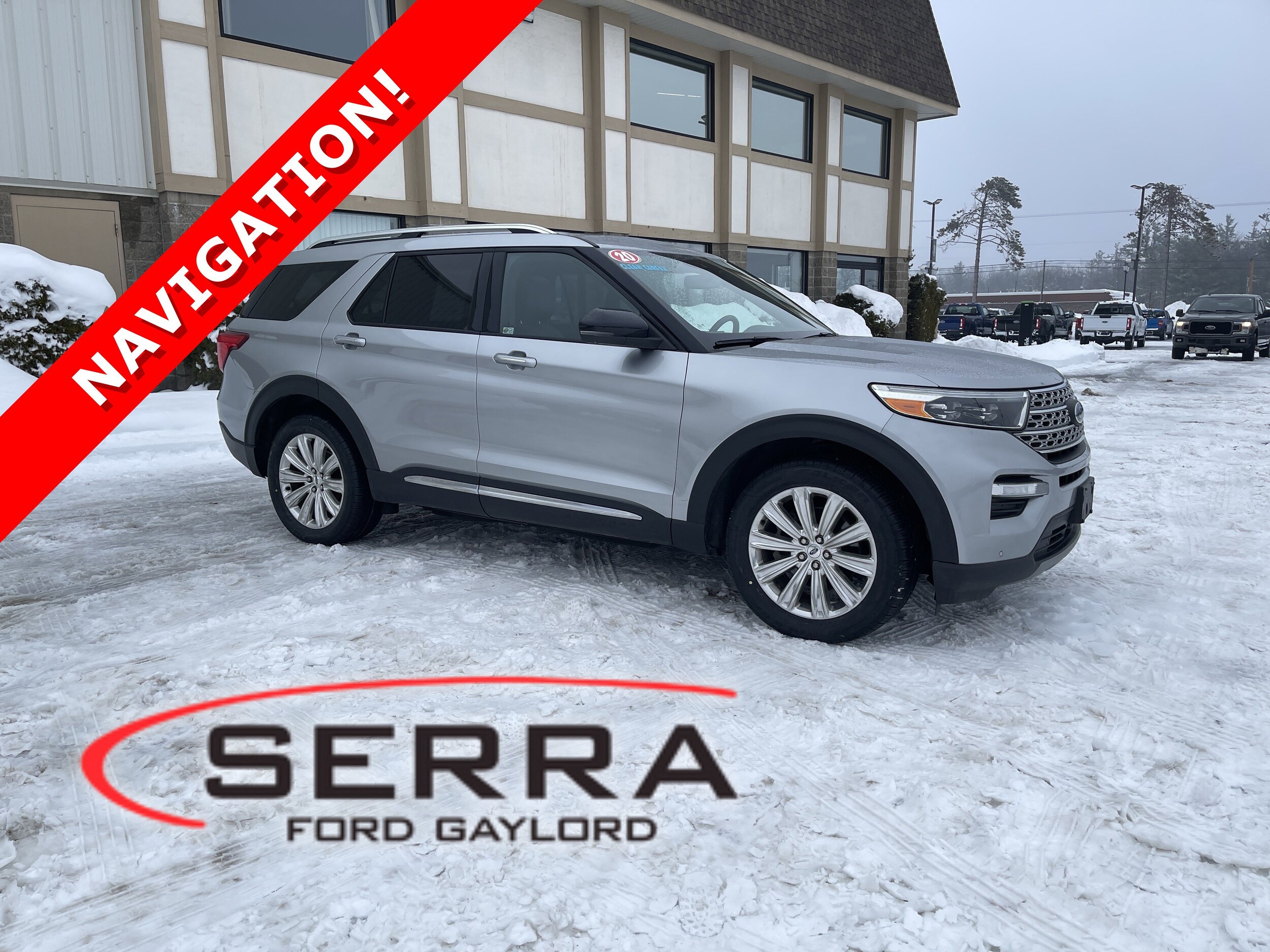 2020 Ford Explorer Limited's photo