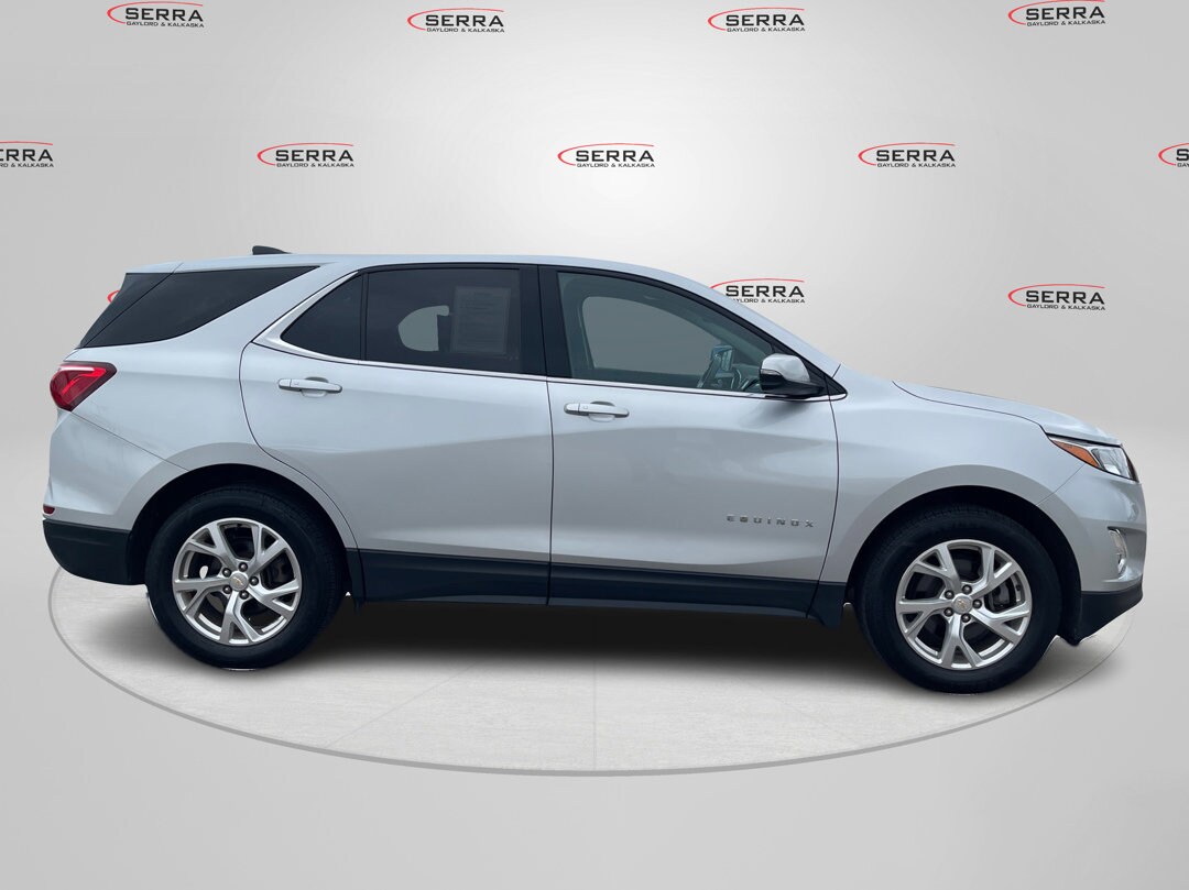 2018 Chevrolet Equinox photo 3
