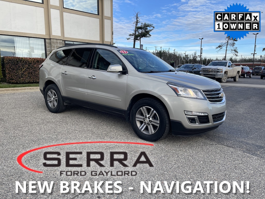 Used 2017 Chevrolet Traverse LT FWD LT w/2LT