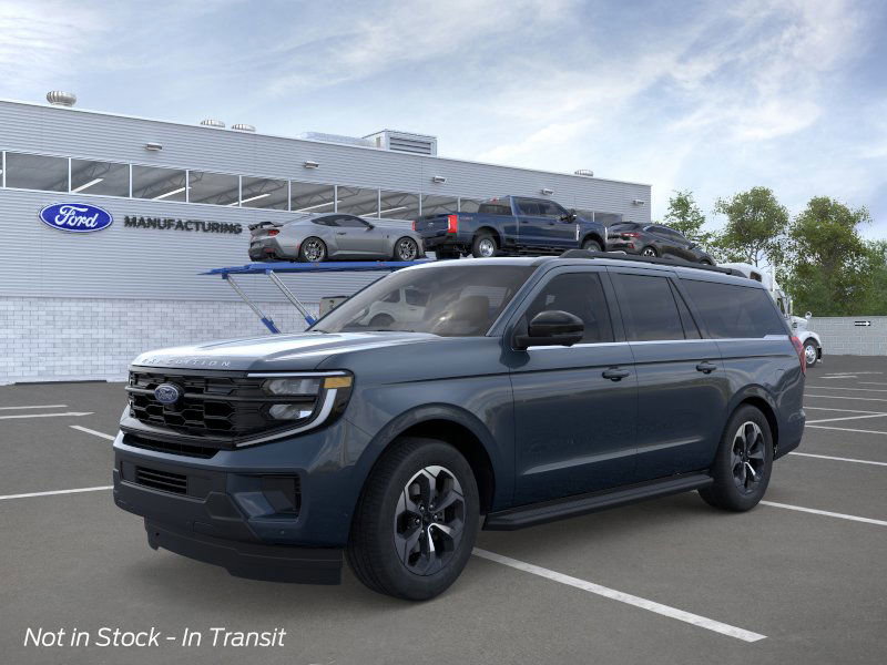 2026 Ford Expedition Active's photo