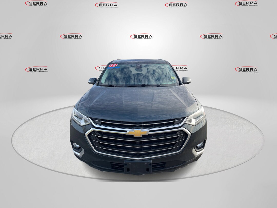 2019 Chevrolet Traverse Leather 3LT photo 2