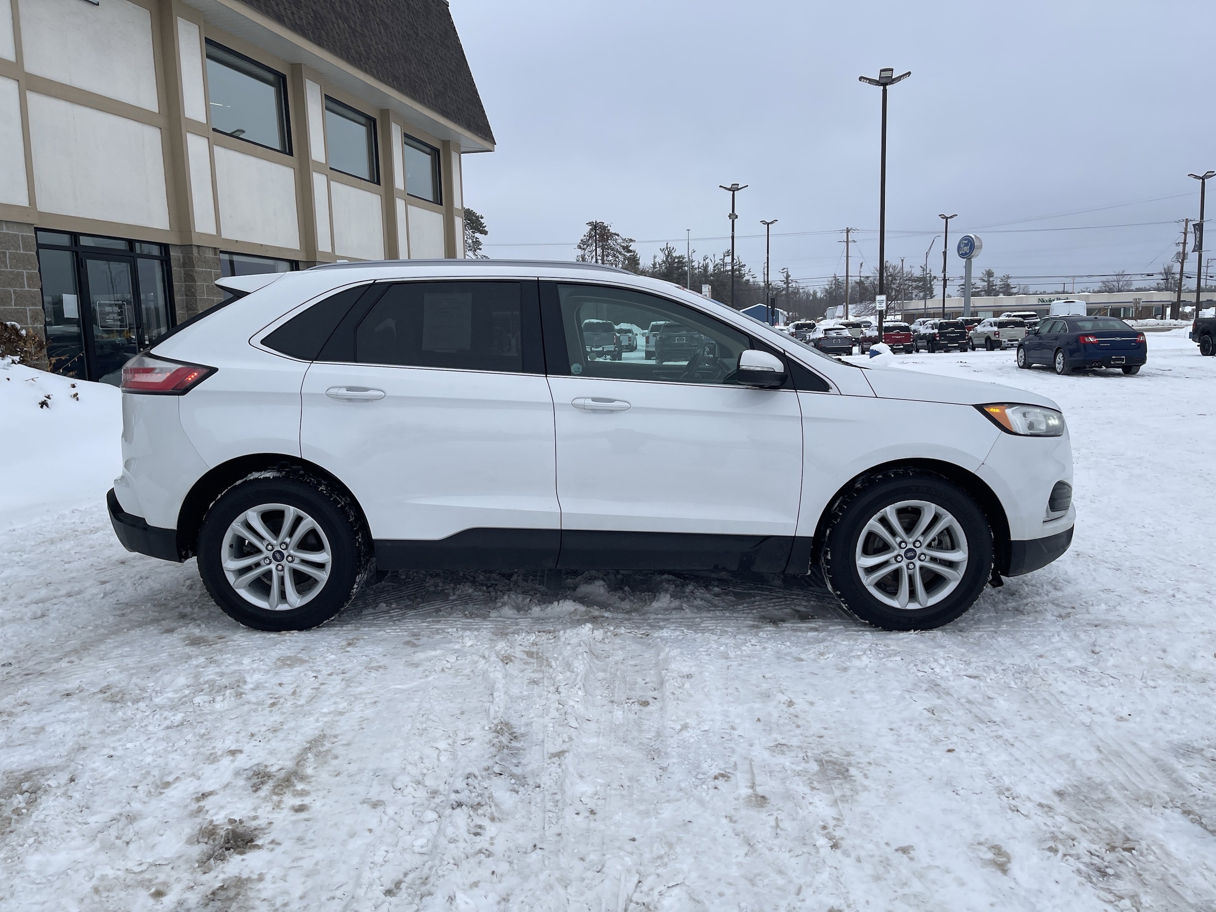 Used 2020 Ford Edge SEL with VIN 2FMPK4J9XLBA78068 for sale in Gaylord, MI