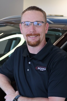 Staff member Joshua Griesmayer from ID_5e4d32