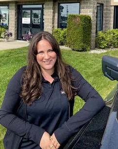 Staff member Chellsey Avalos from ID_871c65