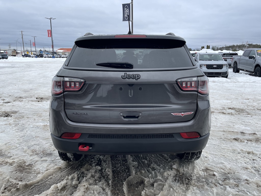 2018 Jeep Compass Trailhawk Sport photo 3