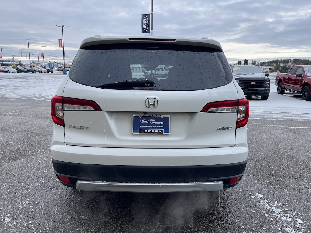 Certified 2022 Honda Pilot Black Edition Black Edition AWD