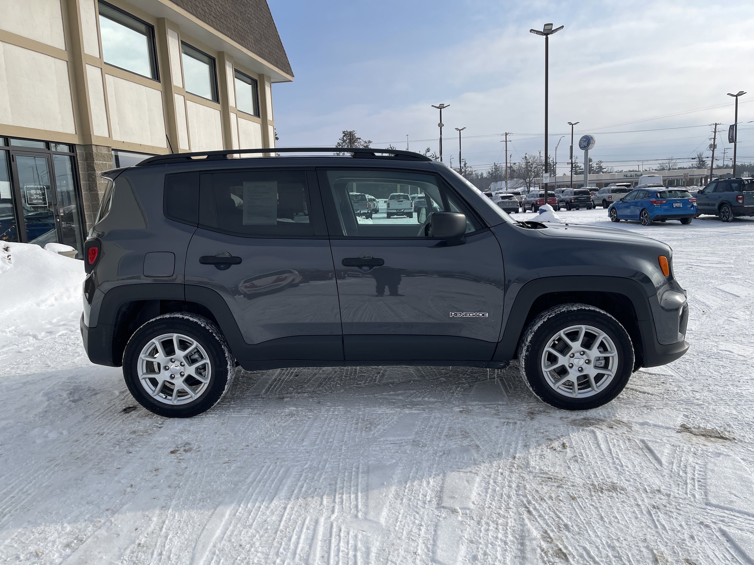 Used 2021 Jeep Renegade Sport with VIN ZACNJDAB6MPN30626 for sale in Gaylord, MI