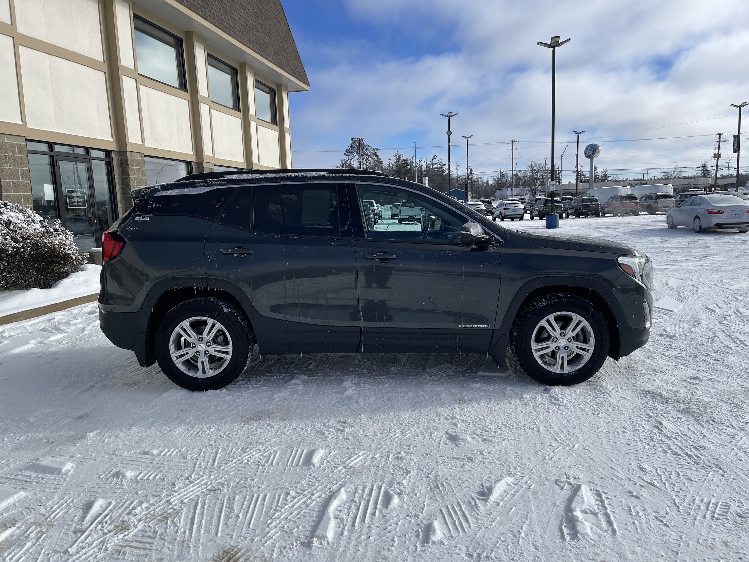 Used 2020 GMC Terrain SLE with VIN 3GKALTEV5LL233448 for sale in Gaylord, MI