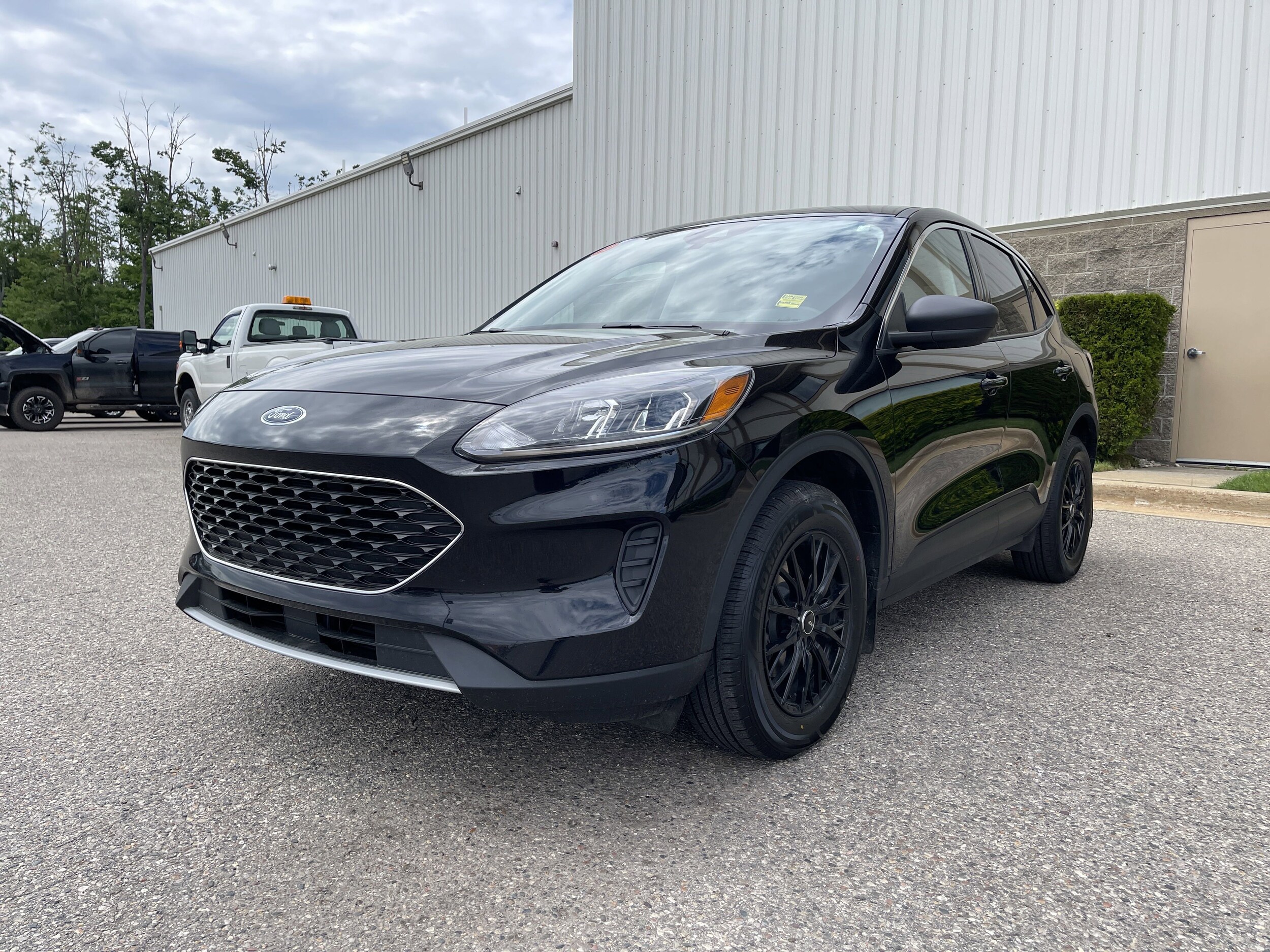 2022 Ford Escape SE photo 4