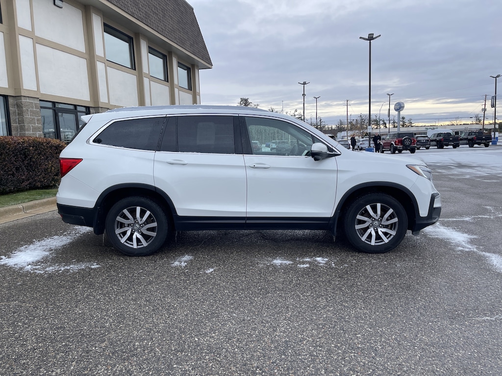 Certified 2022 Honda Pilot Black Edition Black Edition AWD