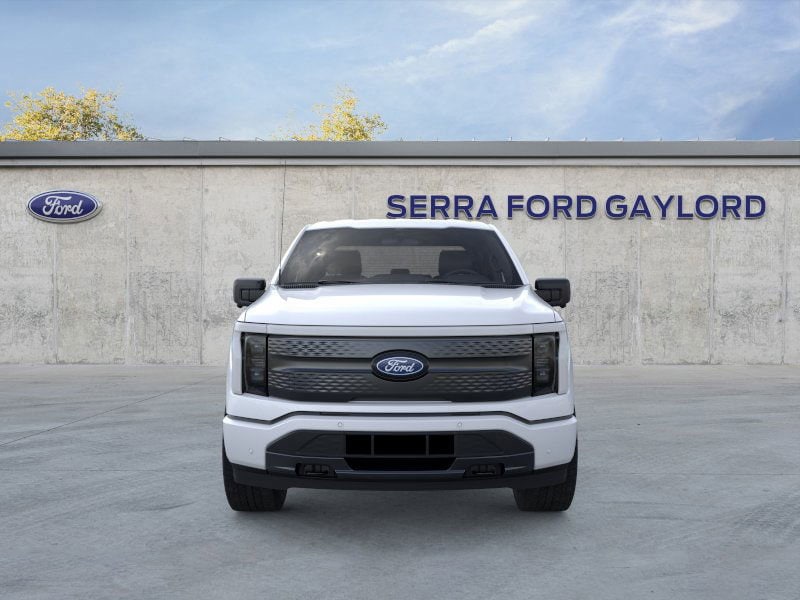 2025 Ford F-150 Lightning photo 4