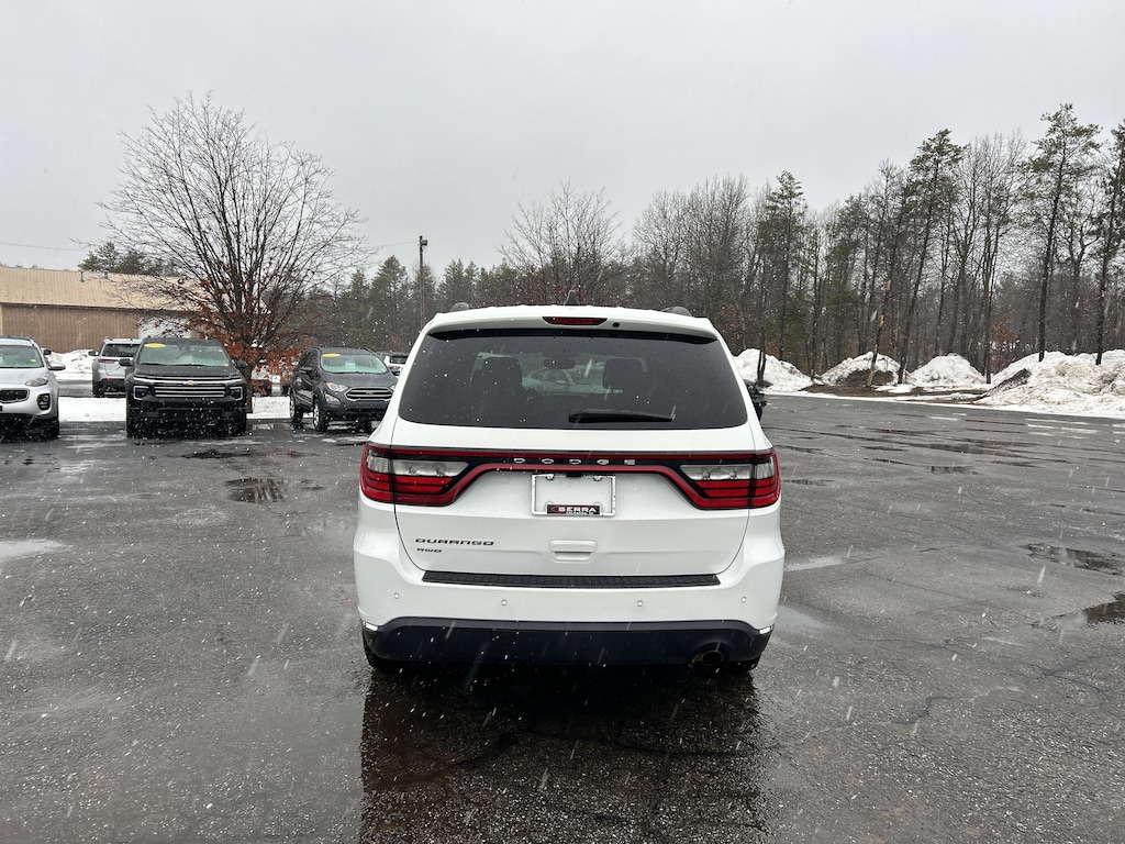 2017 Dodge Durango SXT photo 3