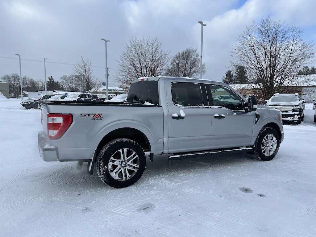 2021 Ford F-150 XL photo 2