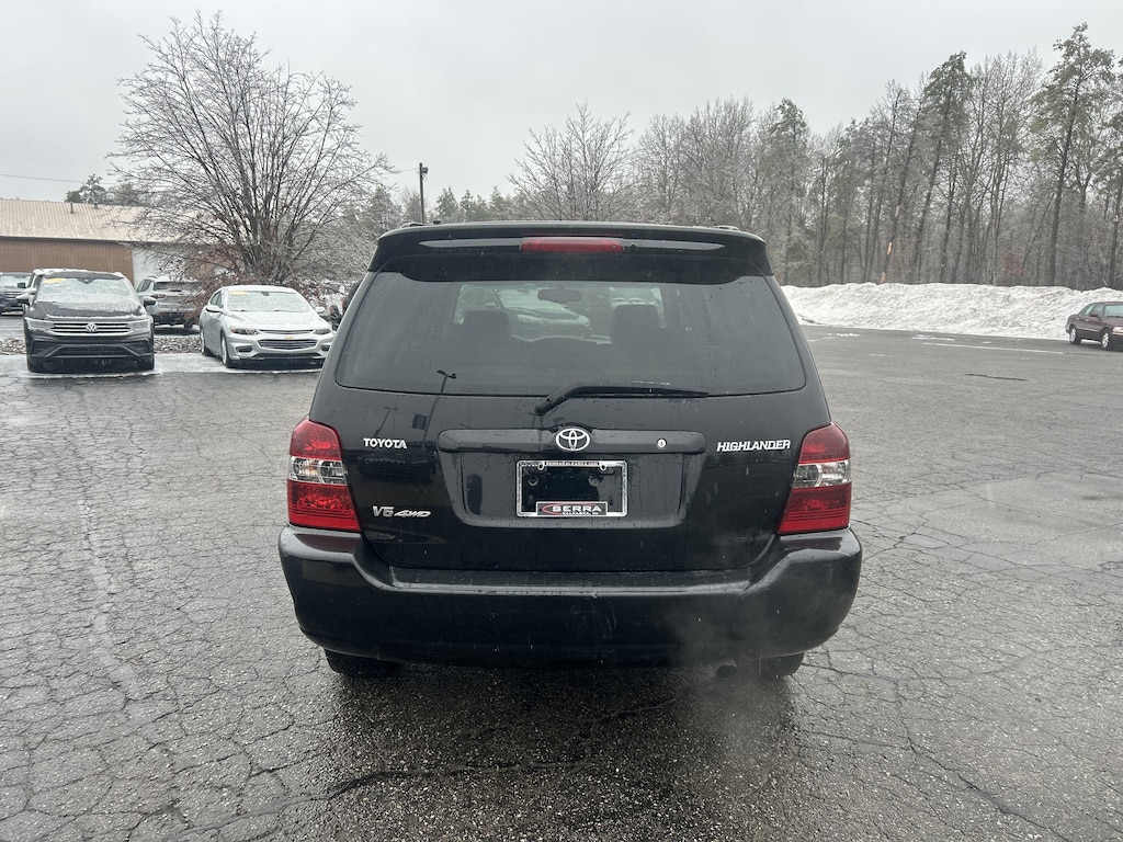 2004 Toyota Highlander photo 3