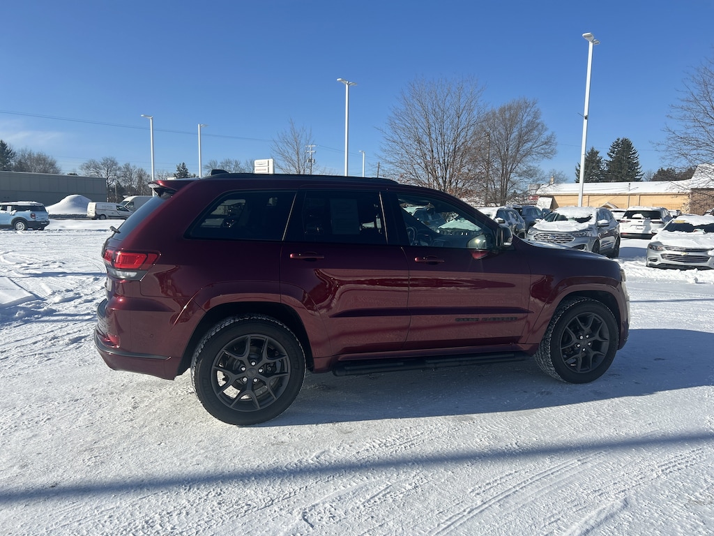 2019 Jeep Grand Cherokee Limited X photo 2