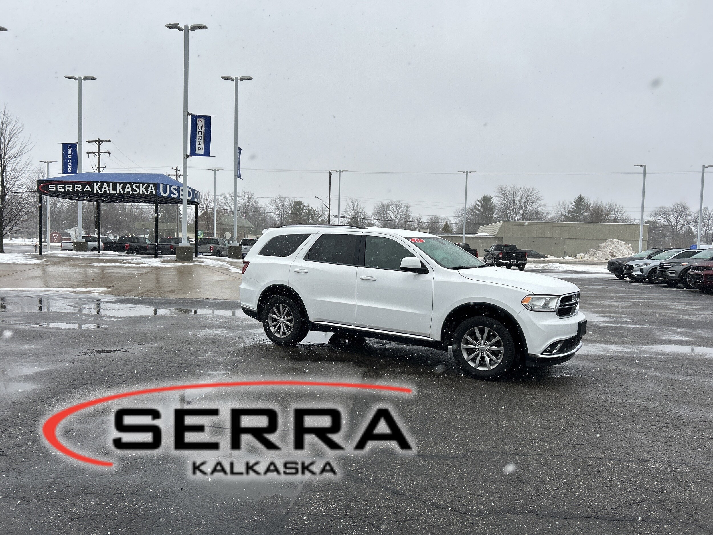 2017 Dodge Durango SXT's photo