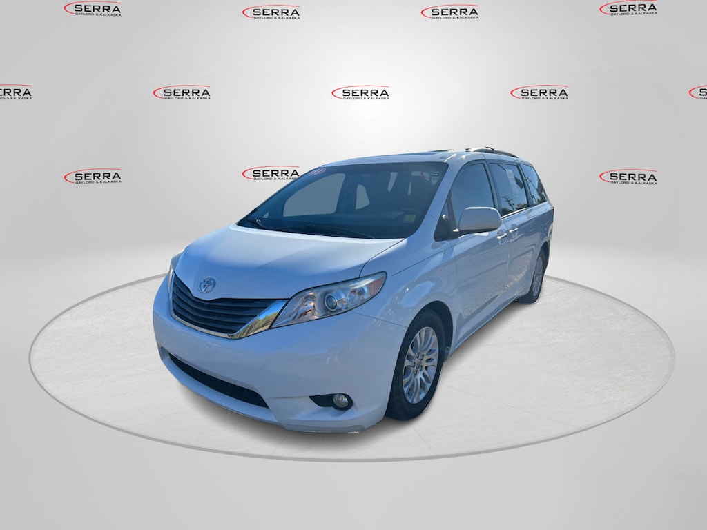 Used 2013 Toyota Sienna XLE AAS Van