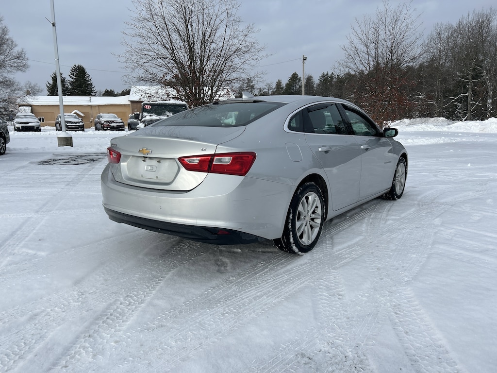 Used 2018 Chevrolet Malibu LT Sedan