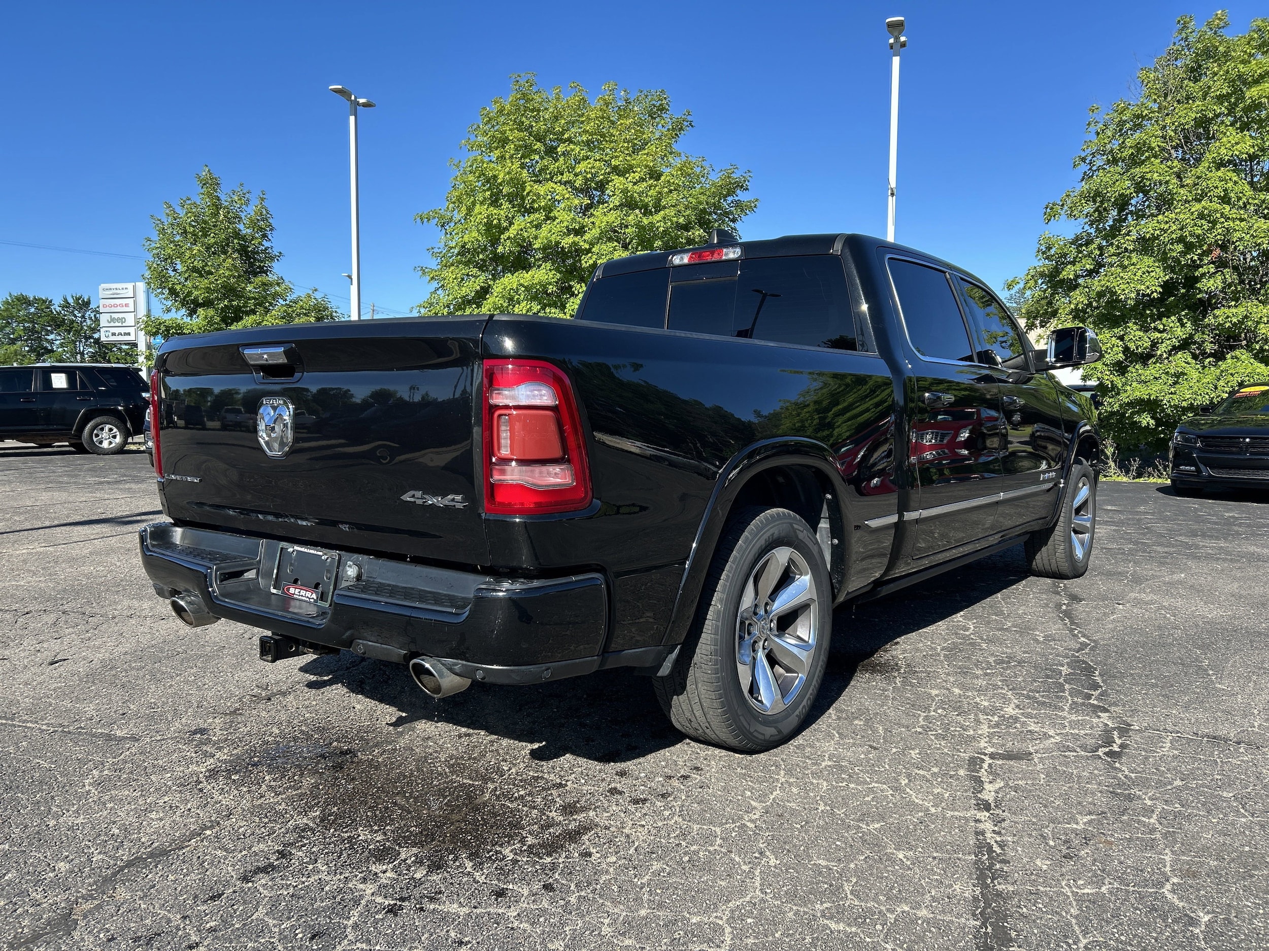 1C6SRFPT5KN533783