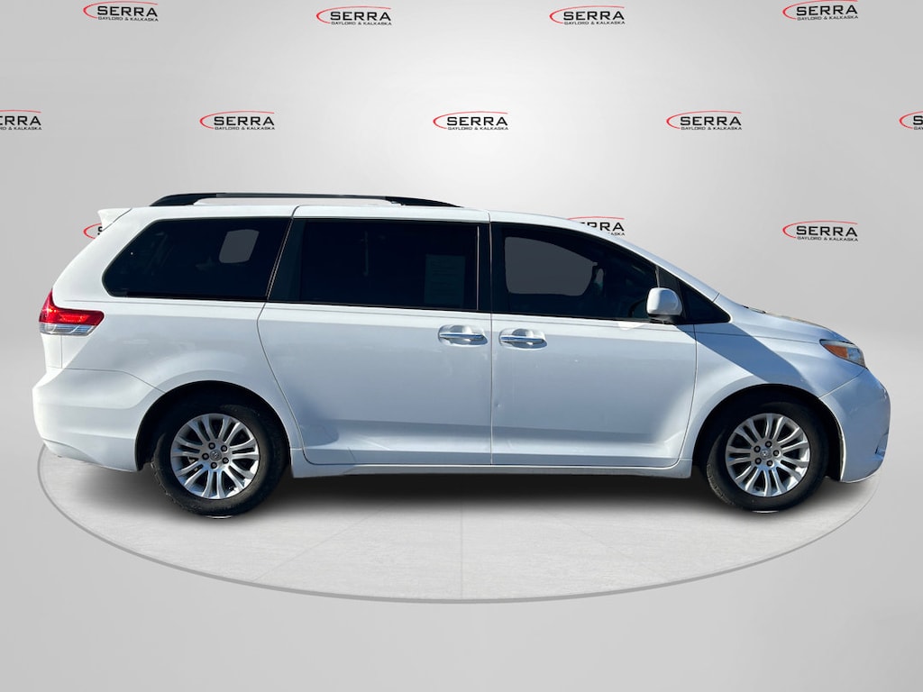 Used 2013 Toyota Sienna XLE AAS Van