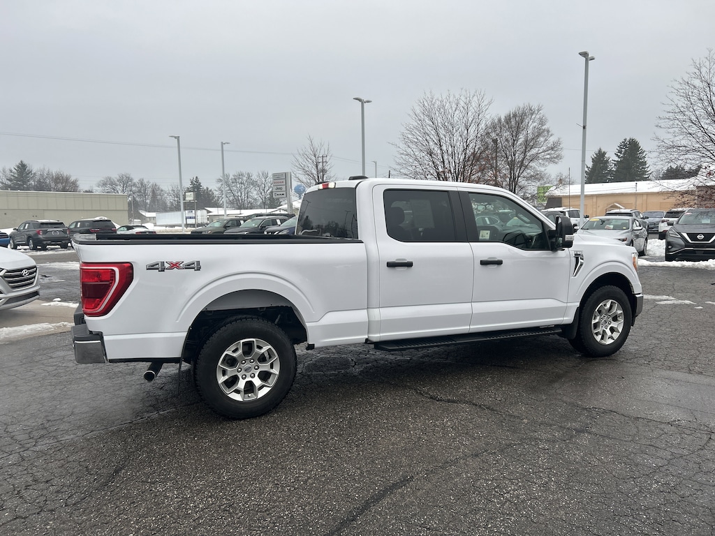 2021 Ford F-150 XLT photo 3