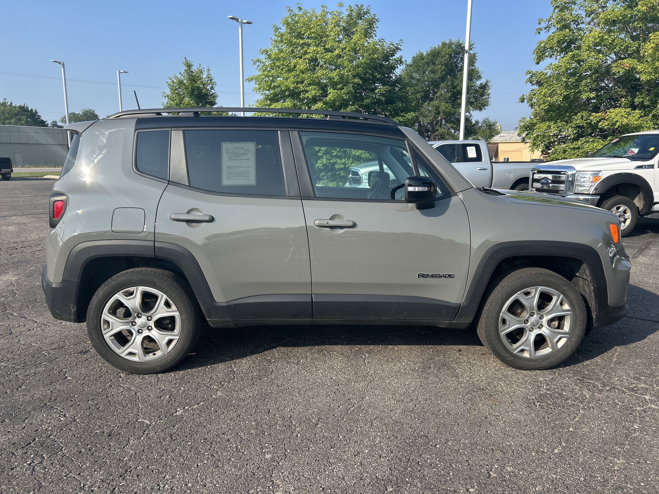 Certified 2022 Jeep Renegade Limited with VIN ZACNJDD13NPN64947 for sale in Kalkaska, MI