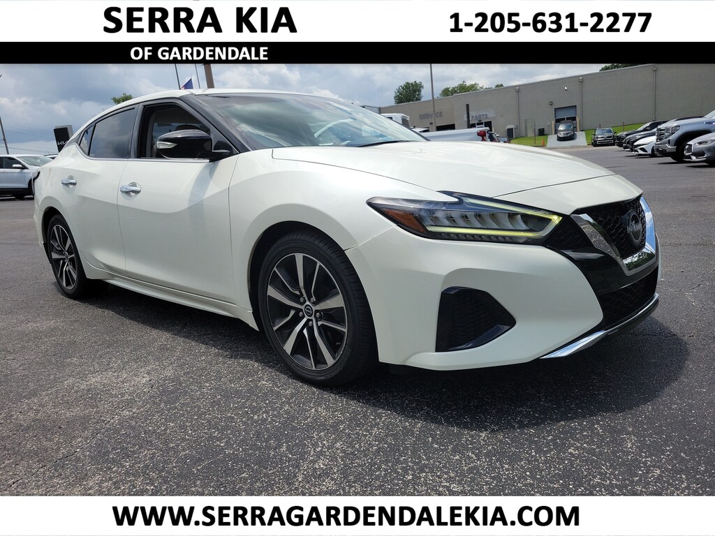 Used 2023 Nissan Maxima SV Sedan