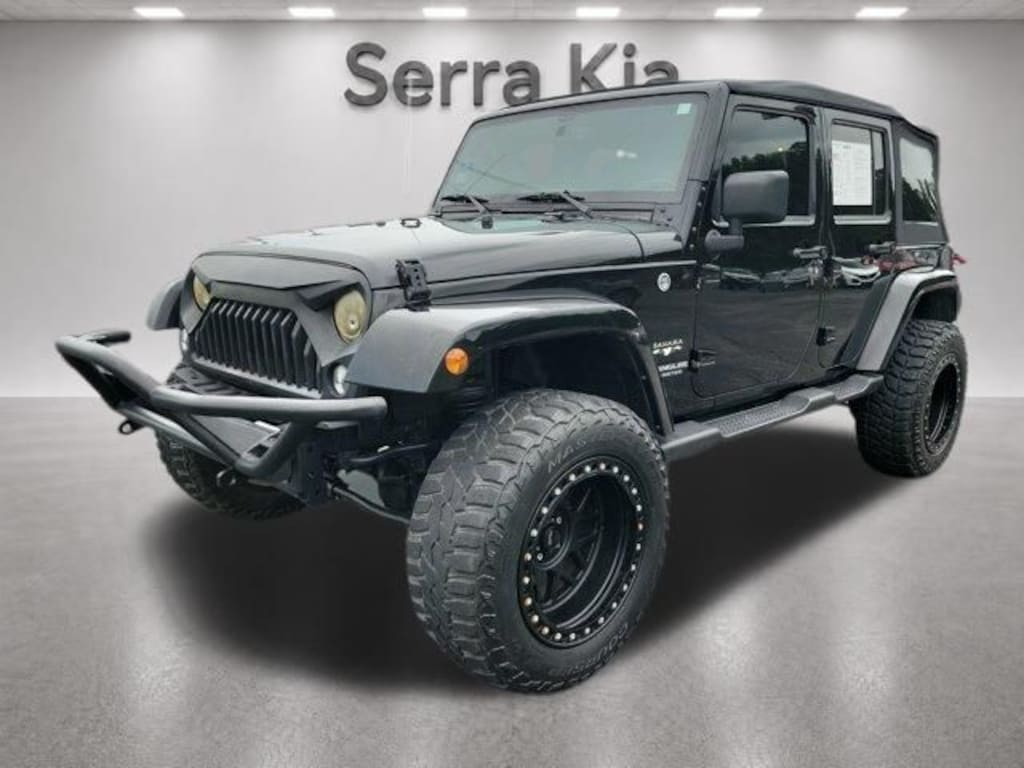 Used 2016 Jeep Wrangler JK Unlimited Sahara 4x4 SUV