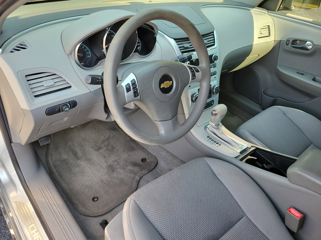 Used 2010 Chevrolet Malibu Hybrid Base Sedan