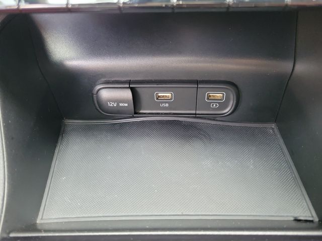 2024 Kia K5 GT-Line - Photo 22
