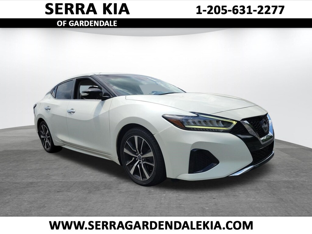Used 2023 Nissan Maxima SV Sedan
