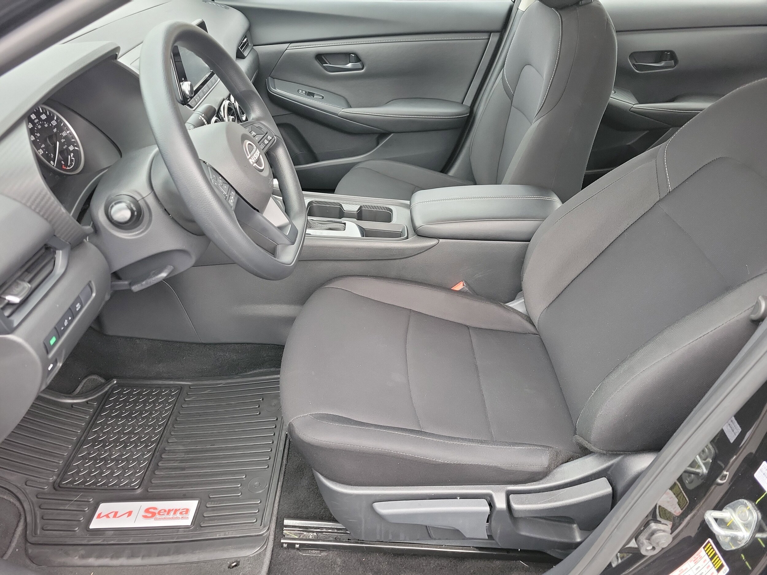 2025 Nissan Sentra S photo 4