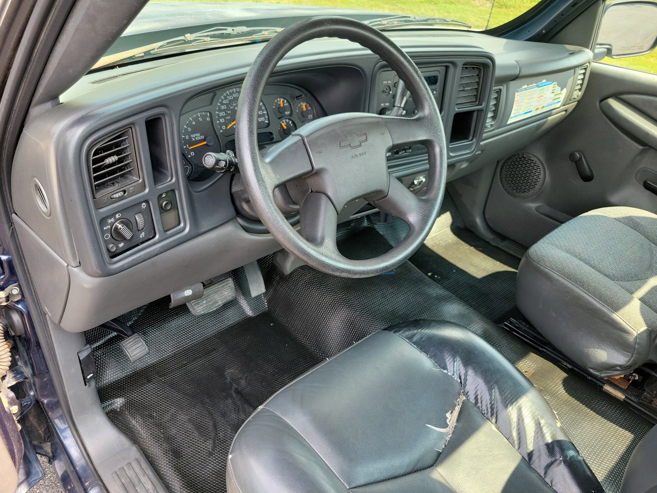 2006 Chevrolet Silverado 1500 LT1 photo 3