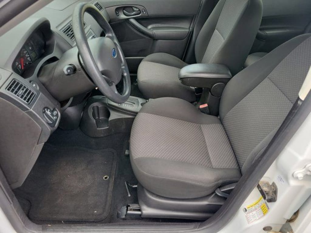 Used 2007 Ford Focus Hatchback