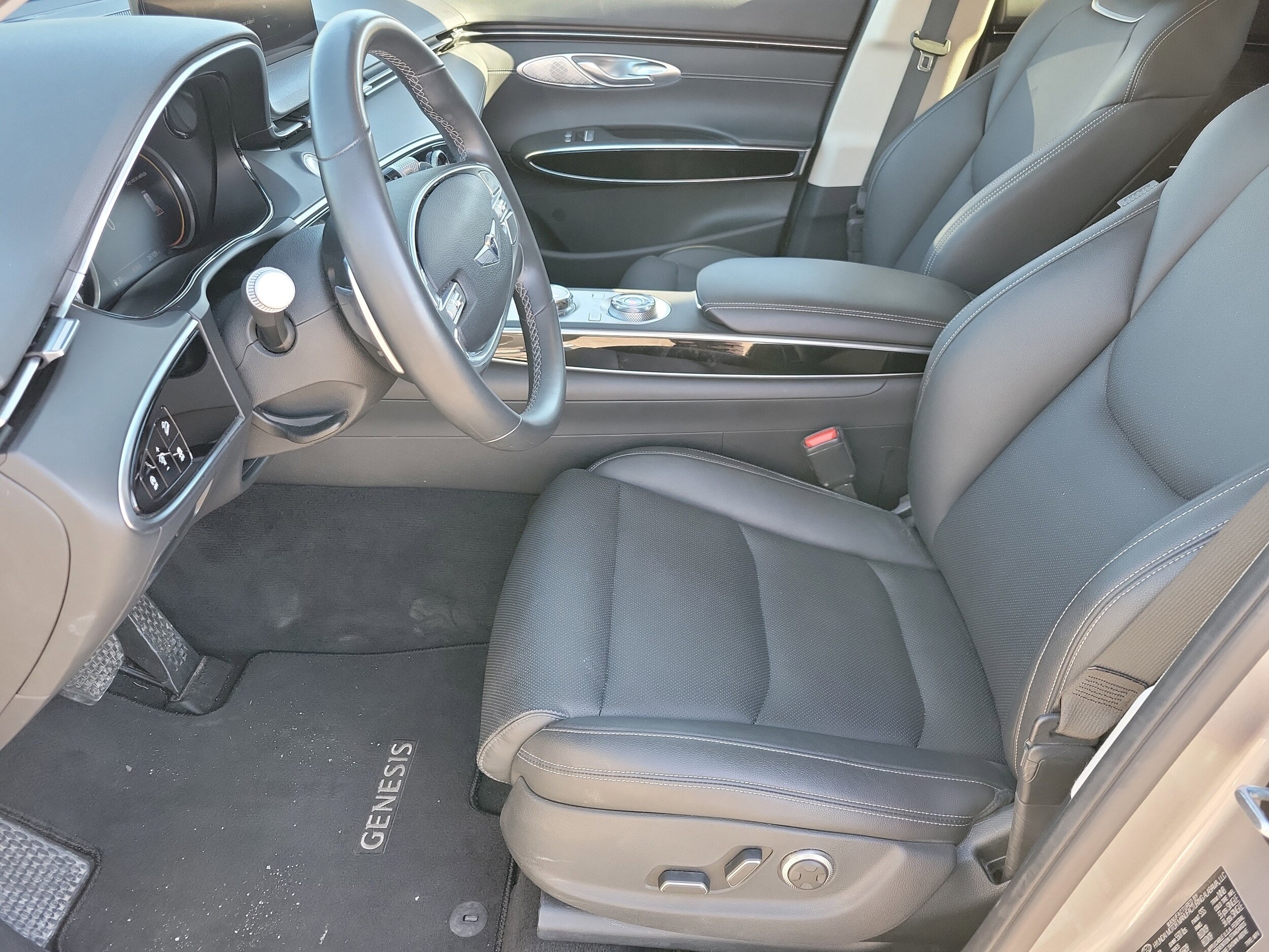 2025 Genesis GV70 2.5T photo 3