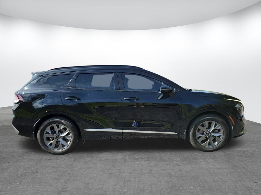 Used 2023 Kia Sportage SX SUV