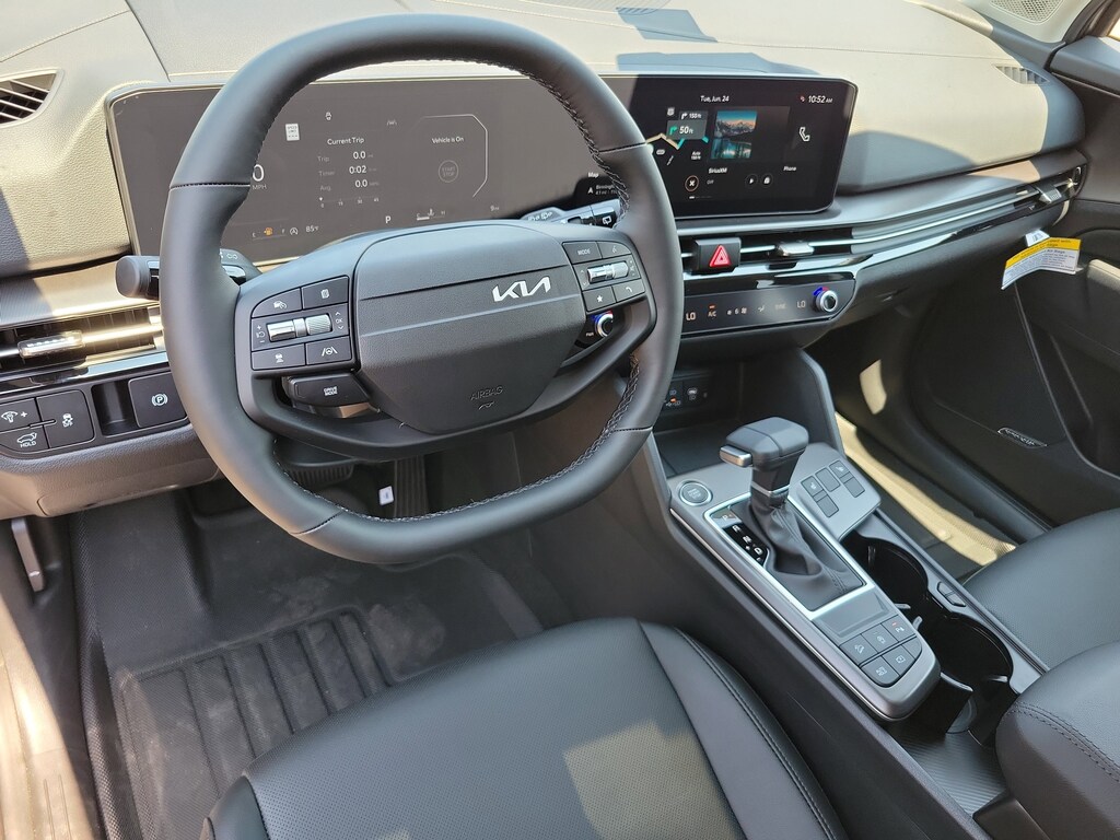 New 2026 Kia Sportage SX SX FWD