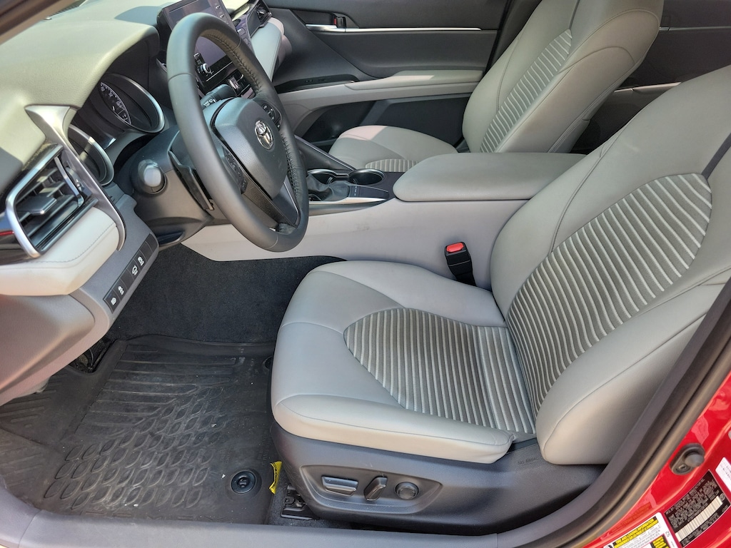 Used 2023 Toyota Camry SE Sedan